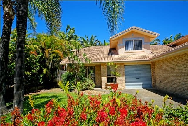 9 'Runaway Royale' 264 Oxley Drive, COOMBABAH QLD 4216, Coombabah - Thumbnail 3