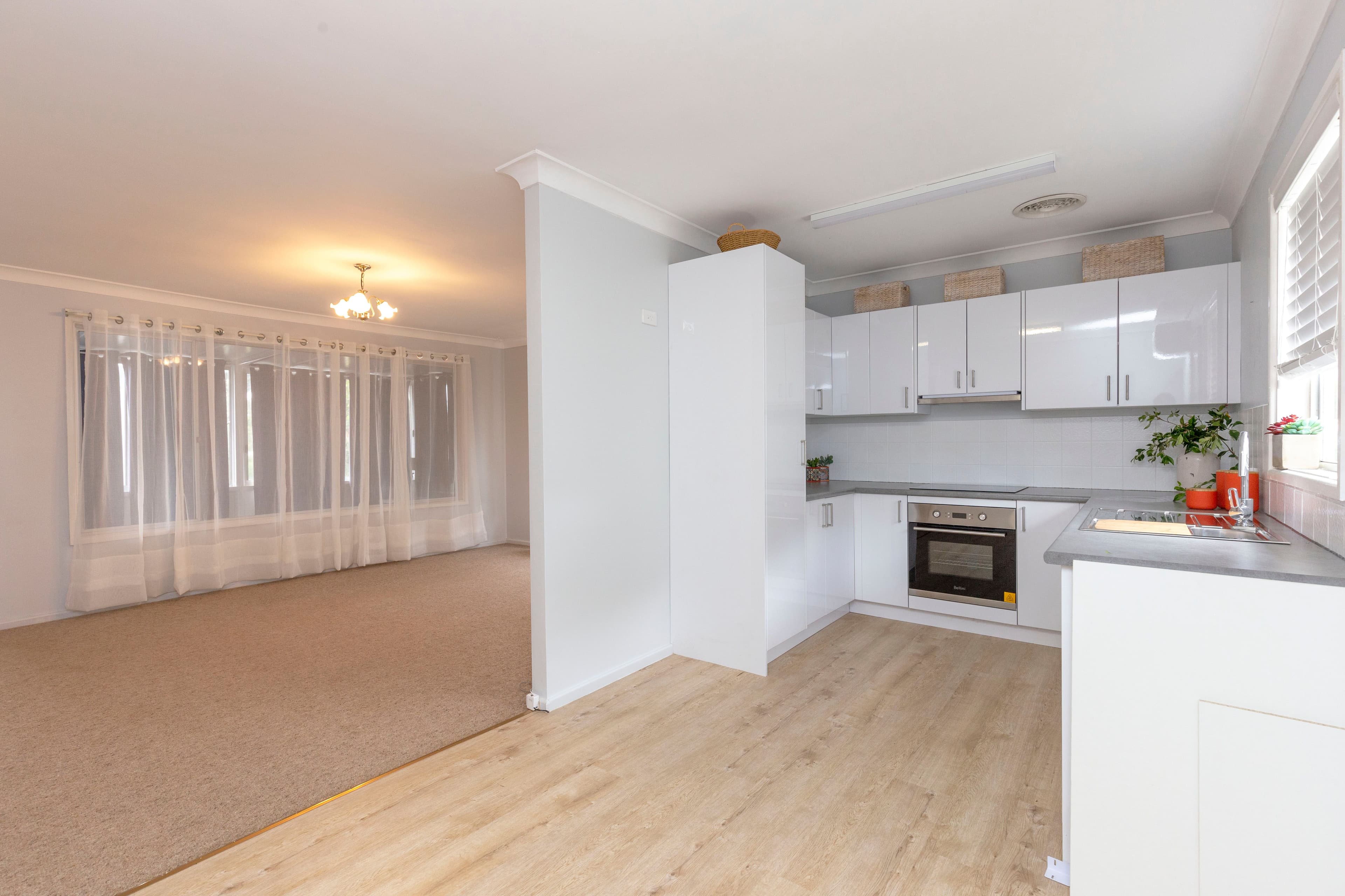 33 Kurrawong Avenue, Hawks Nest NSW 2324, Hawks Nest - Thumbnail 2