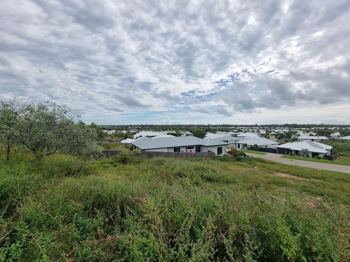 23 Holbourne Street, Bushland Beach QLD 4818, Bushland Beach - Thumbnail 5