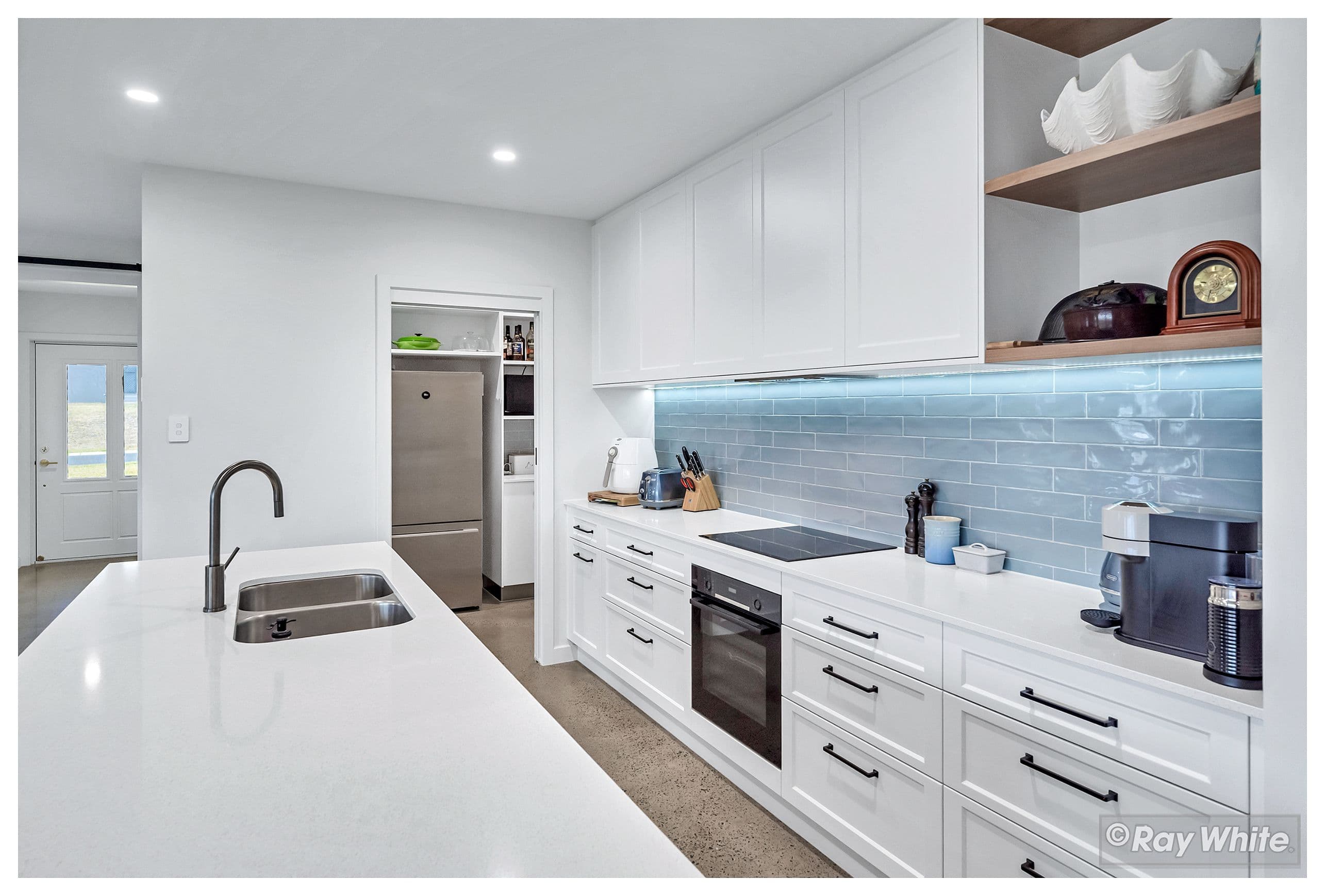 20 Twinview Terrace, Parkhurst QLD 4702, Parkhurst - Thumbnail 6