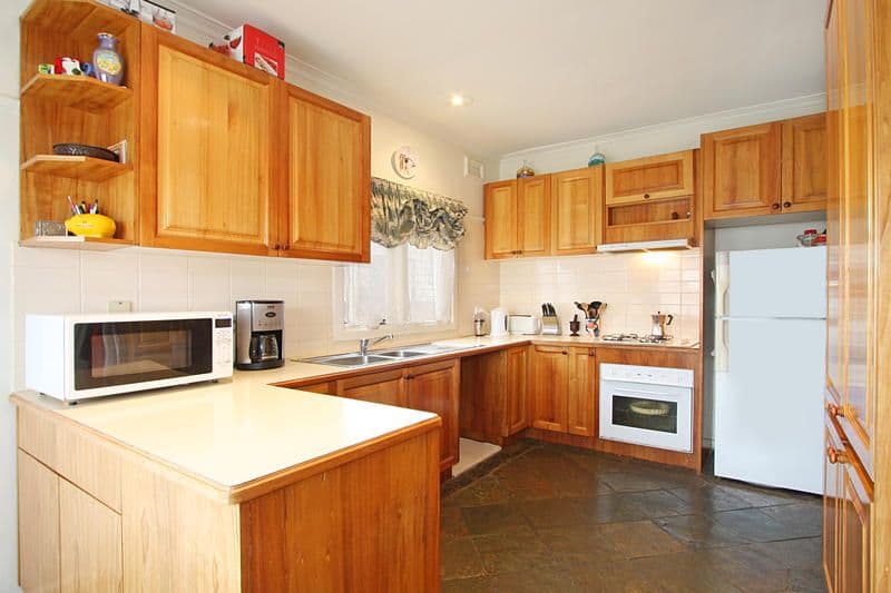 14 Robinson Street, CLAYTON VIC 3168, Clayton - Thumbnail 4
