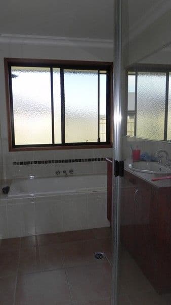 12 Alexia, PITTSWORTH QLD 4356, Pittsworth - Thumbnail 4