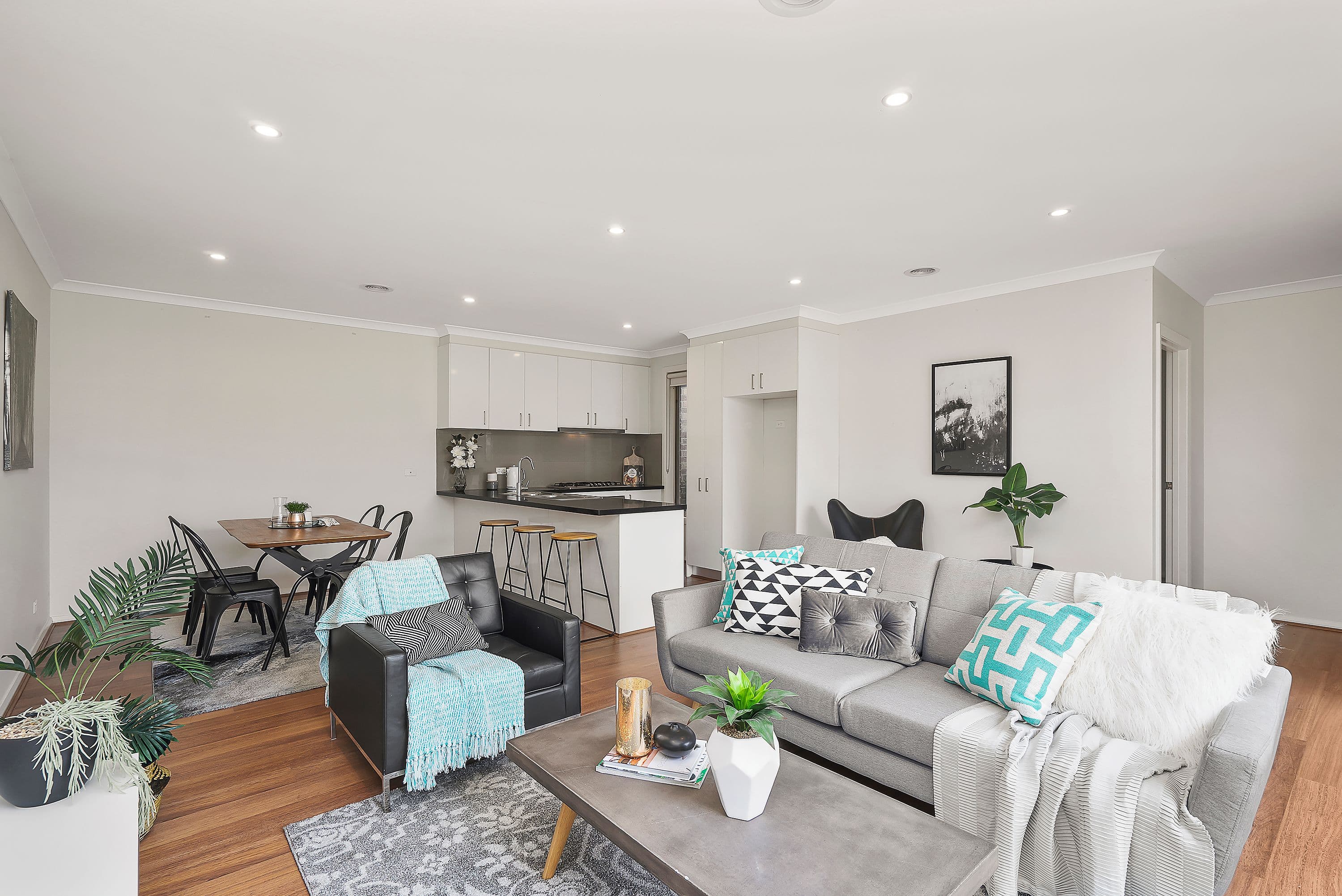 28 Sinclair Road, Bayswater VIC 3153, Bayswater - Thumbnail 3