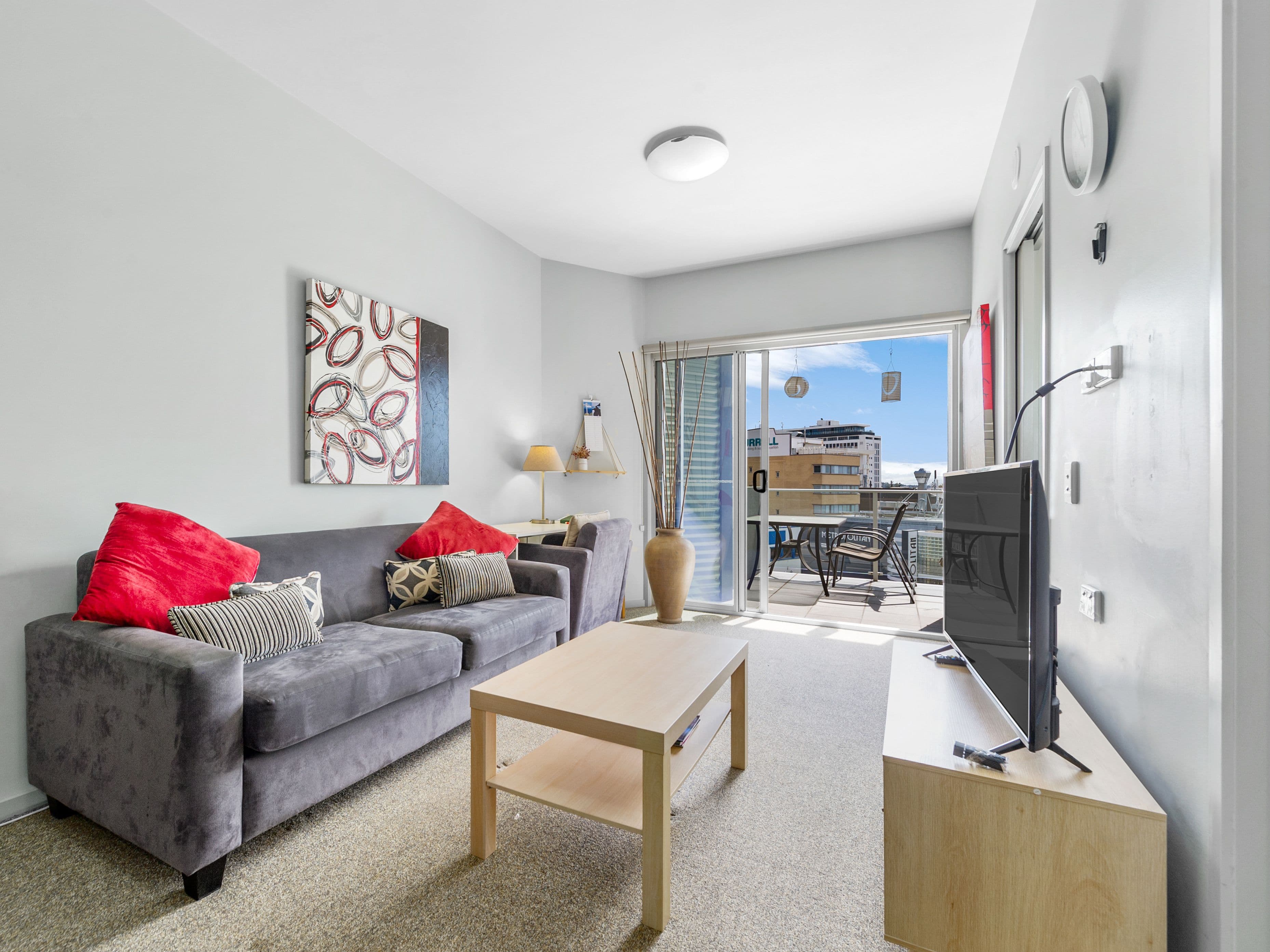 109 Leichhardt Street, Spring Hill QLD 4000, Spring Hill - Thumbnail 2