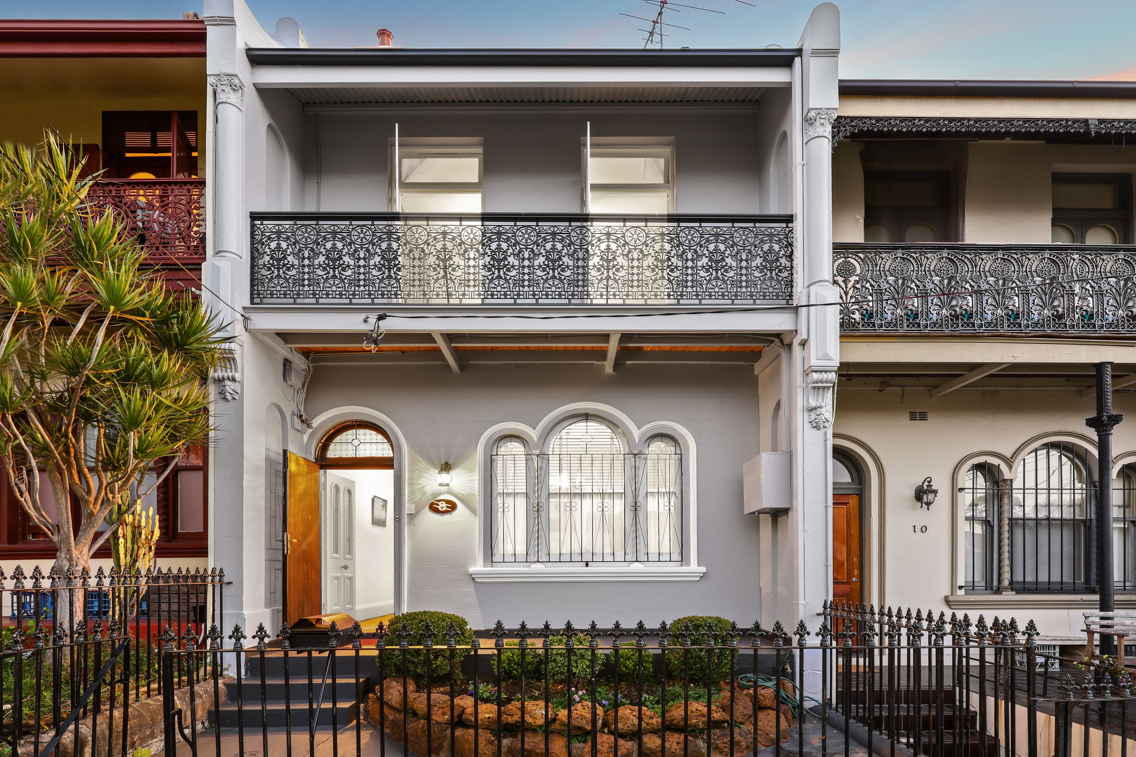 8 Phillip Street, Newtown - Image 1