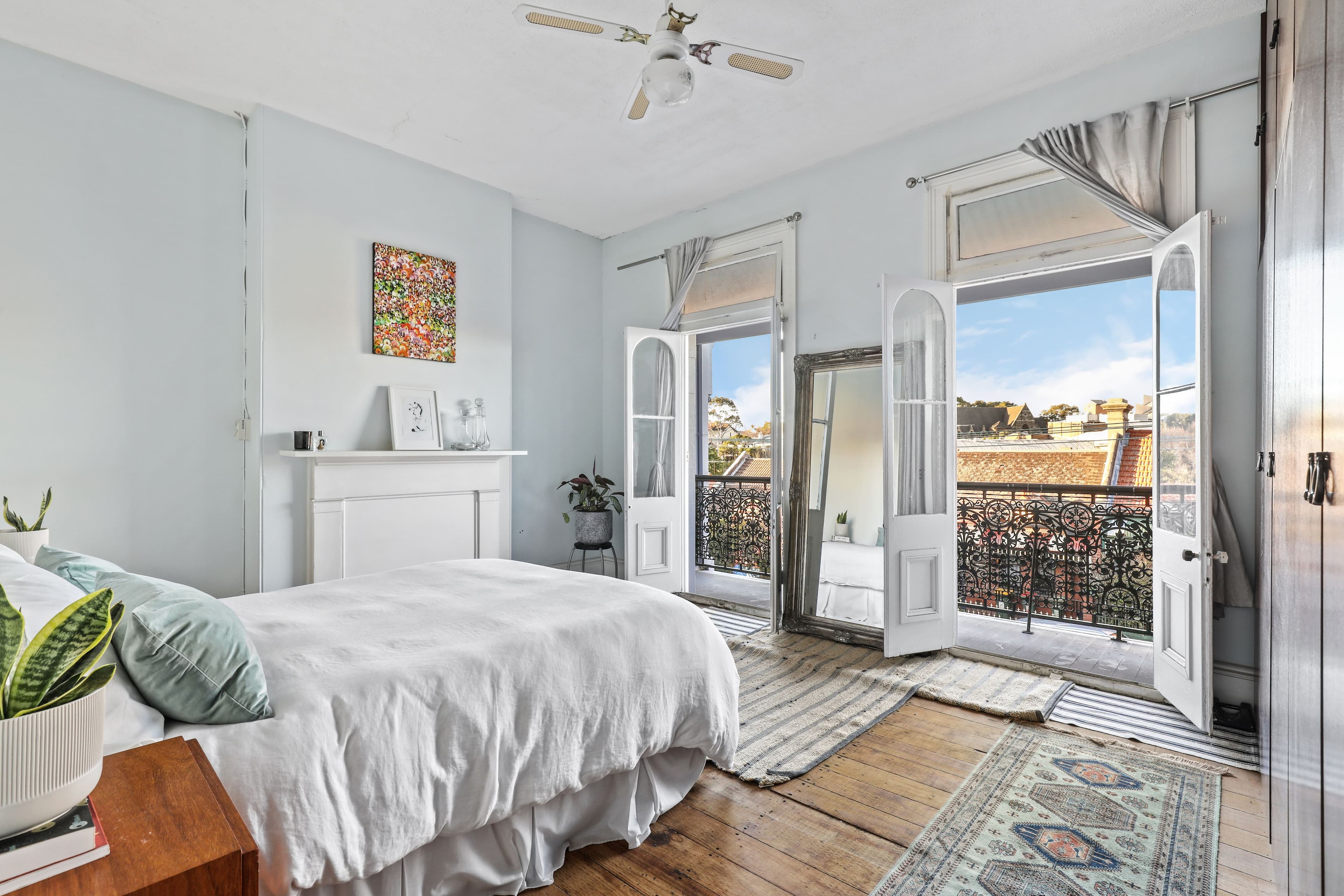 8 Phillip Street, Newtown - Thumbnail 5
