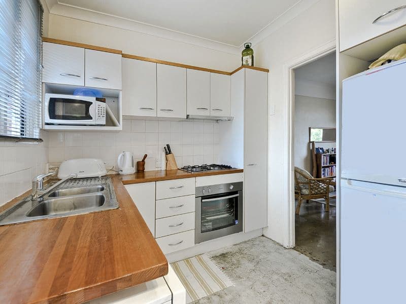 17 ELYSTAN Road, NEW FARM QLD 4005, New Farm - Thumbnail 8