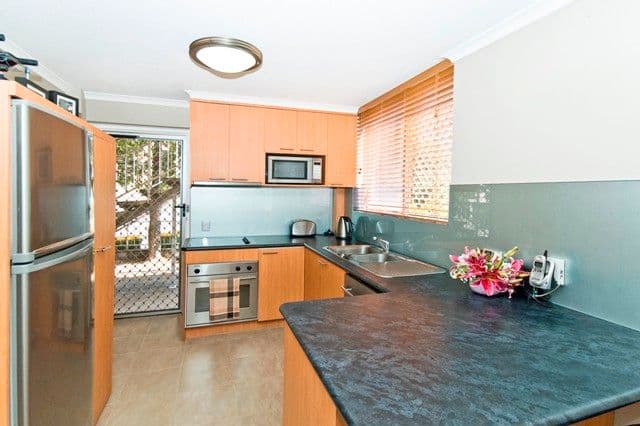 6 Mawarra Street, PALM BEACH QLD 4221, Palm Beach - Image 1
