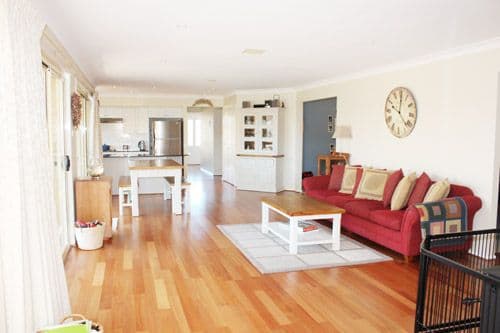 25 Ashby Drive, BUNGENDORE NSW 2621, Bungendore - Thumbnail 3