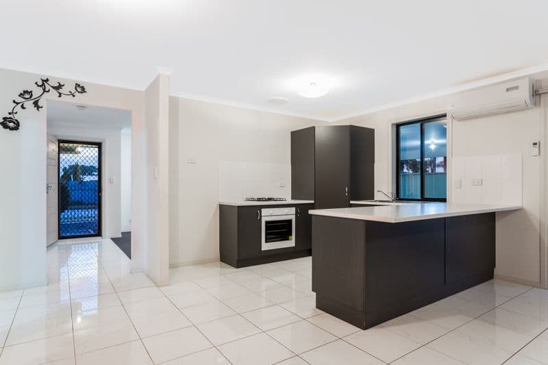 70 Rosalie Terrace, Parafield Gardens SA 5107, Parafield Gardens - Thumbnail 7