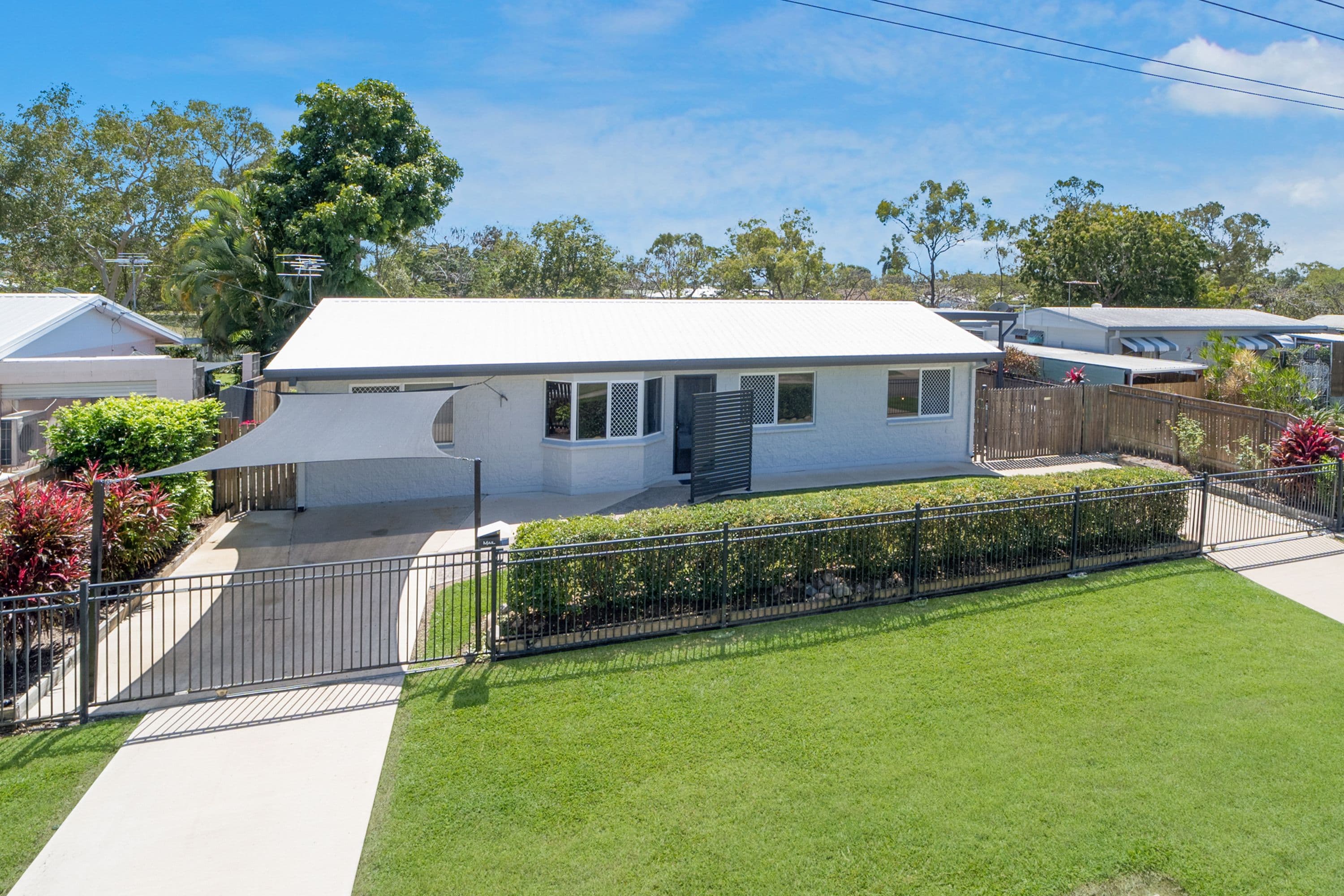 17 Kayleen Court, Burdell QLD 4818, Burdell - Image 1