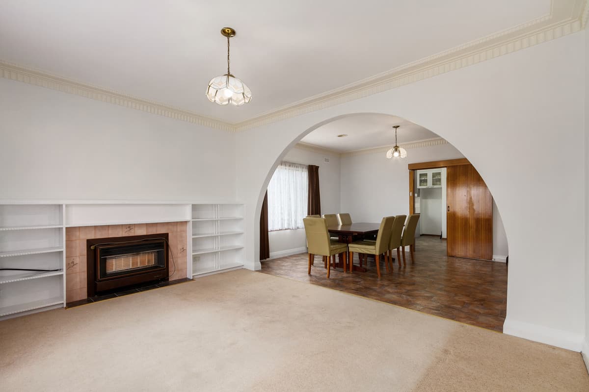 52 Hoyle Street, Morwell VIC 3840, Morwell - Thumbnail 2