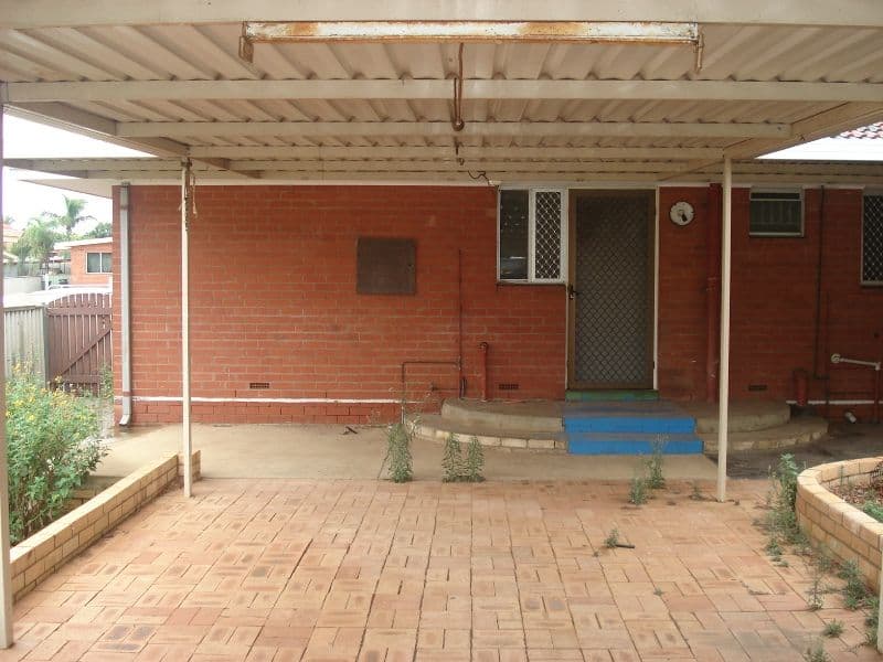 106 Kenny Crescent, RANGEWAY WA 6530, Rangeway - Thumbnail 2