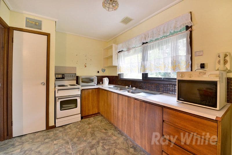 19 Acacia Road, UPPER FERNTREE GULLY VIC 3156, Upper Ferntree Gully - Thumbnail 4