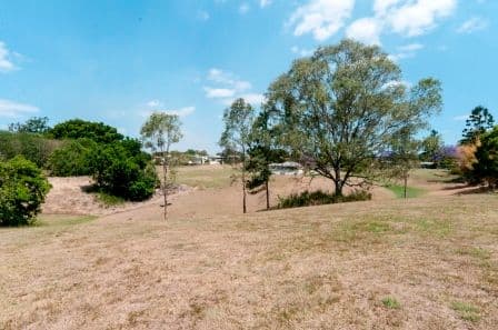 15 Burton Street, NORTH BOOVAL QLD 4304, North Booval - Thumbnail 5