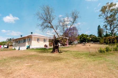 15 Burton Street, NORTH BOOVAL QLD 4304, North Booval - Thumbnail 7