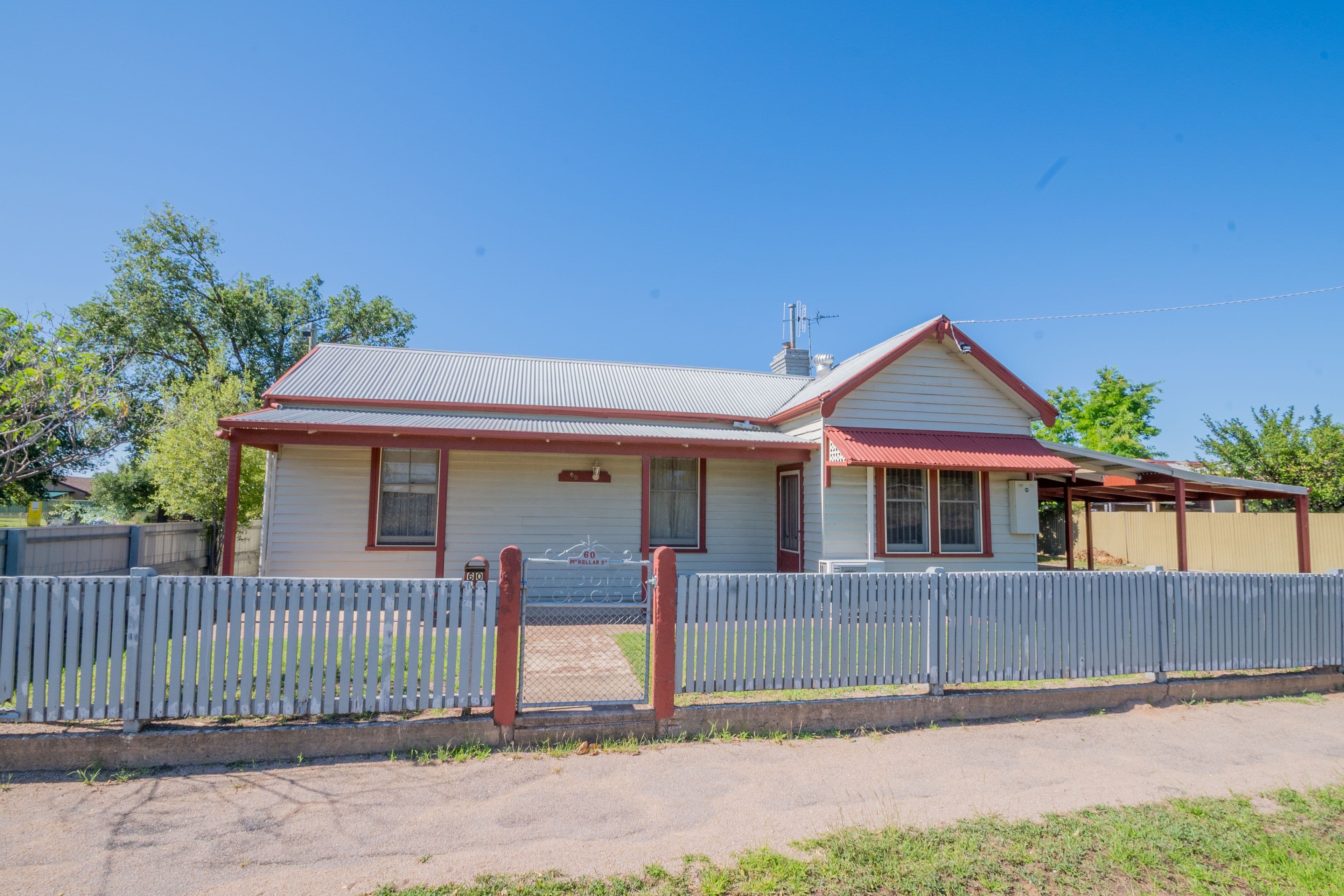 60 Mackellar Street, Benalla VIC 3672, Benalla - Image 1