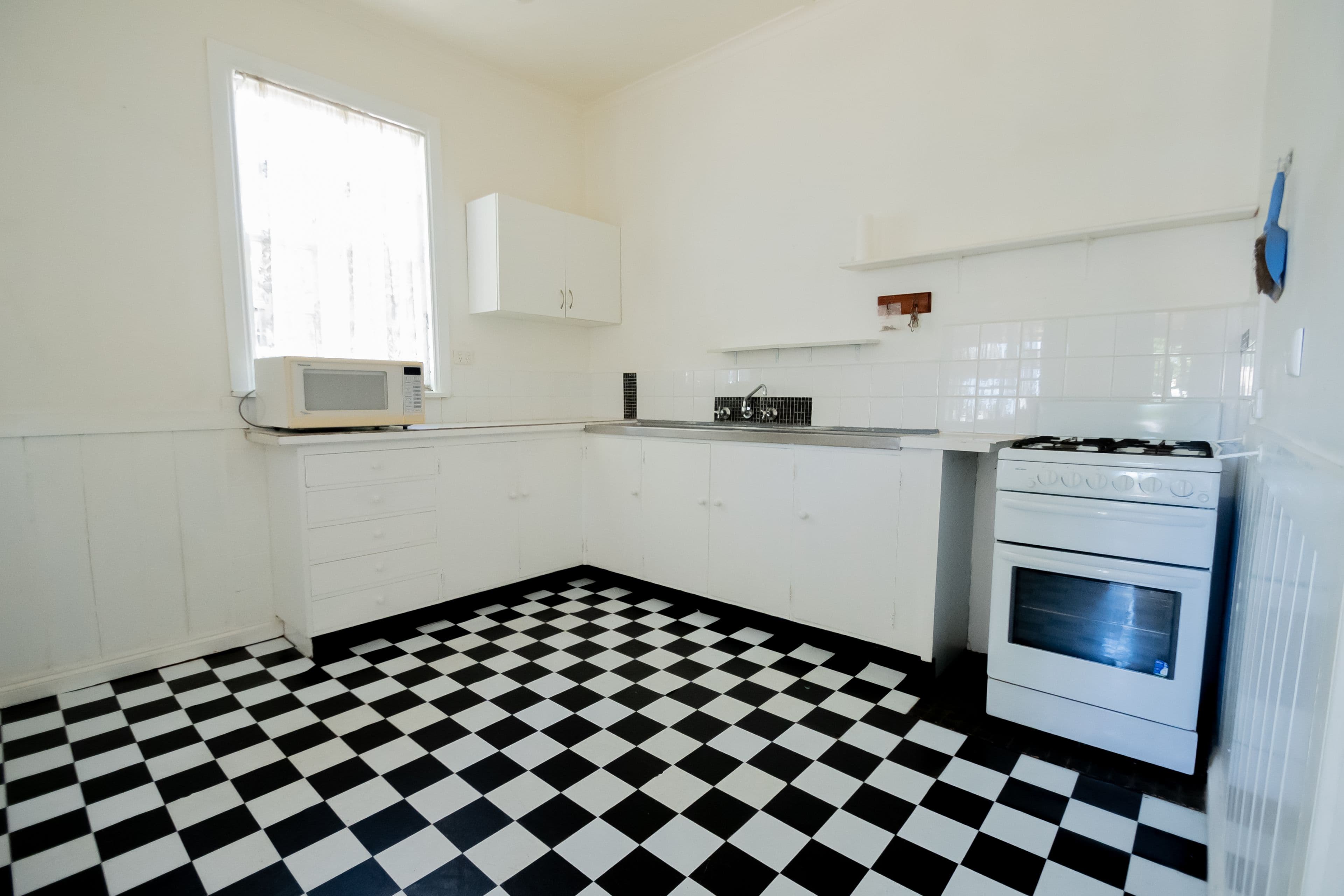 60 Mackellar Street, Benalla VIC 3672, Benalla - Thumbnail 4