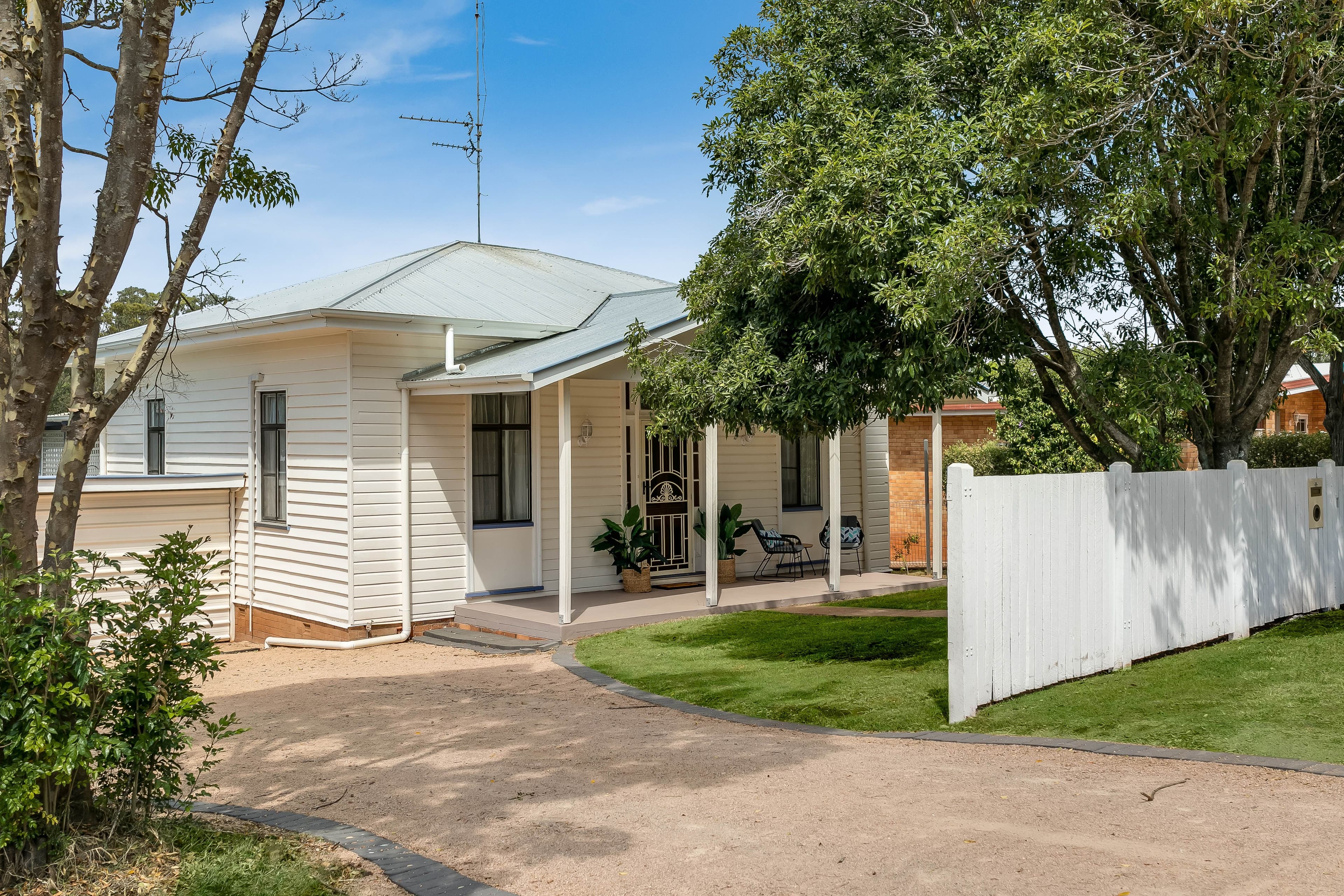 20 Skehan Street, Centenary Heights QLD 4350, Centenary Heights - Thumbnail 2