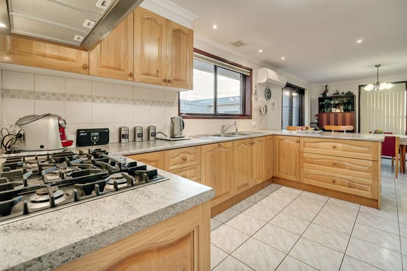 17 Karingal Way, THOMASTOWN VIC 3074, Thomastown - Thumbnail 6