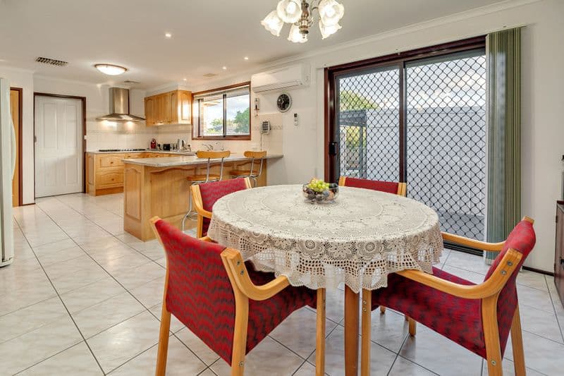 17 Karingal Way, THOMASTOWN VIC 3074, Thomastown - Thumbnail 8