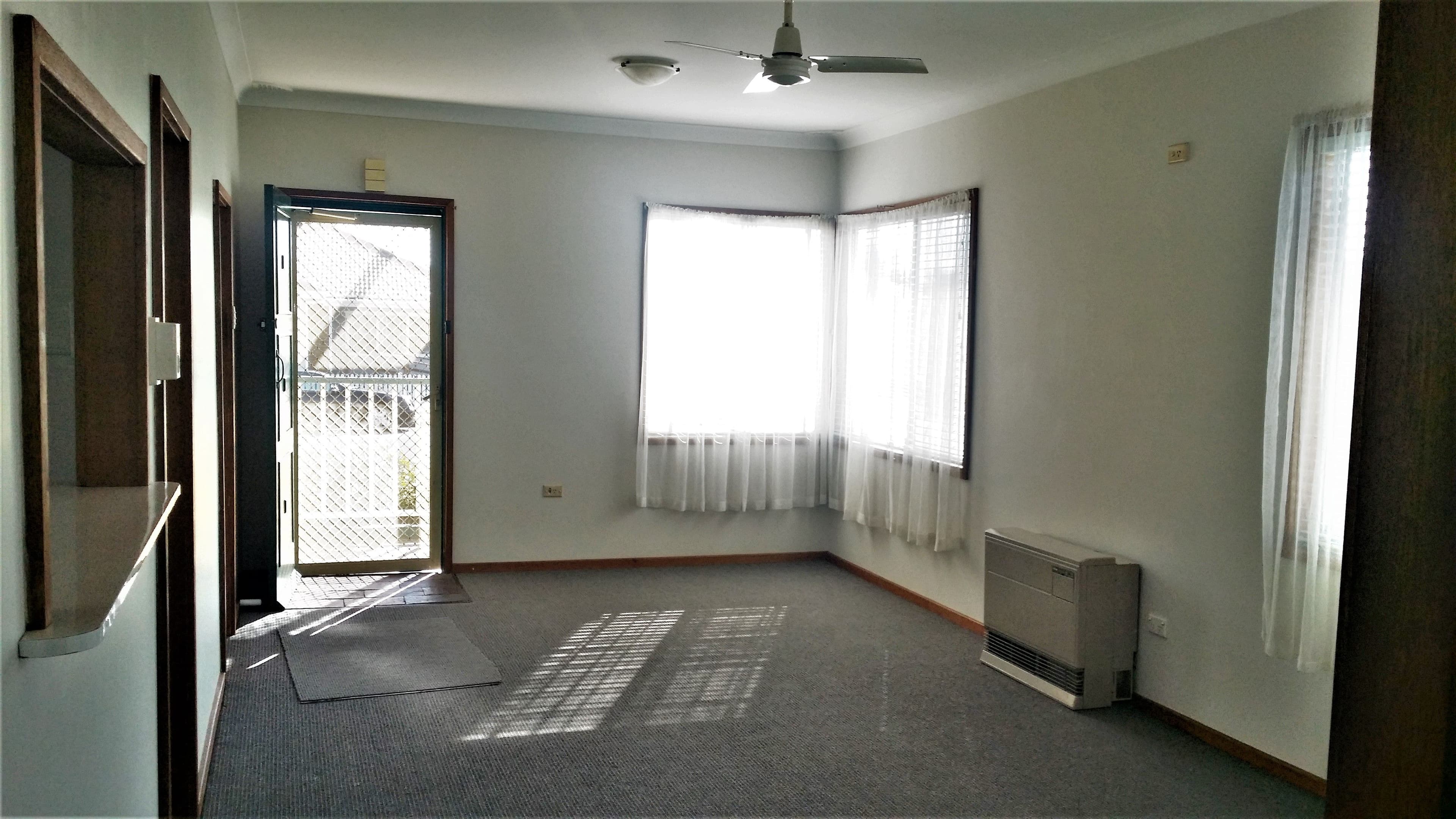 51 Deakin Street, Oak Flats - Thumbnail 8