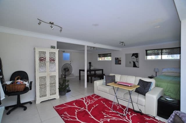12 Iragana Street, HOPE ISLAND QLD 4212, Hope Island - Thumbnail 8