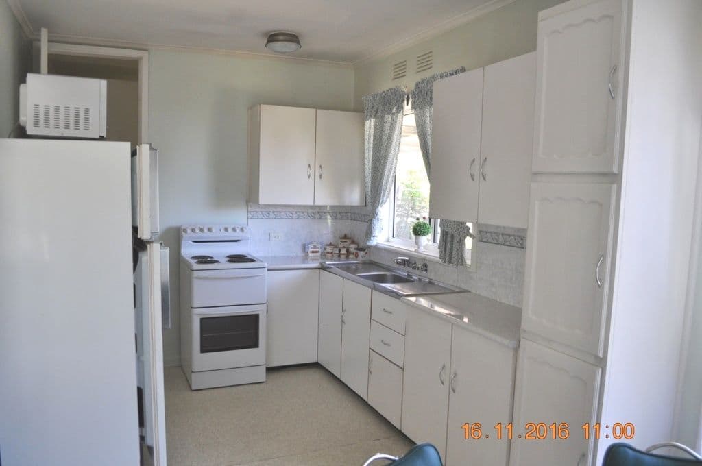 1 Morris Street, Cootamundra - Thumbnail 3