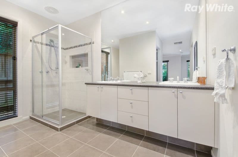 8 Ellendale Street, Rowville VIC 3178, Rowville - Thumbnail 7