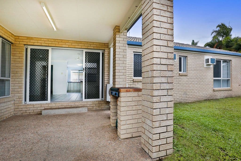 7 Gardenia Avenue, Kirwan QLD 4817, Kirwan - Thumbnail 2