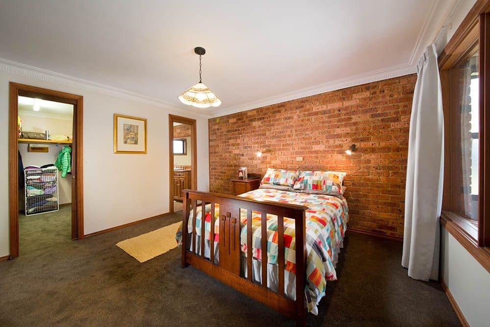231 Hat Hill Road, Blackheath - Thumbnail 8