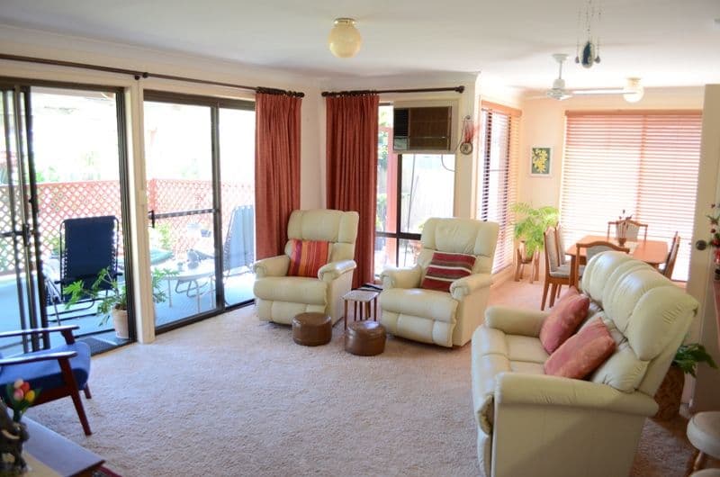 13 Hakea Avenue, YAMBA NSW 2464, Yamba - Thumbnail 2