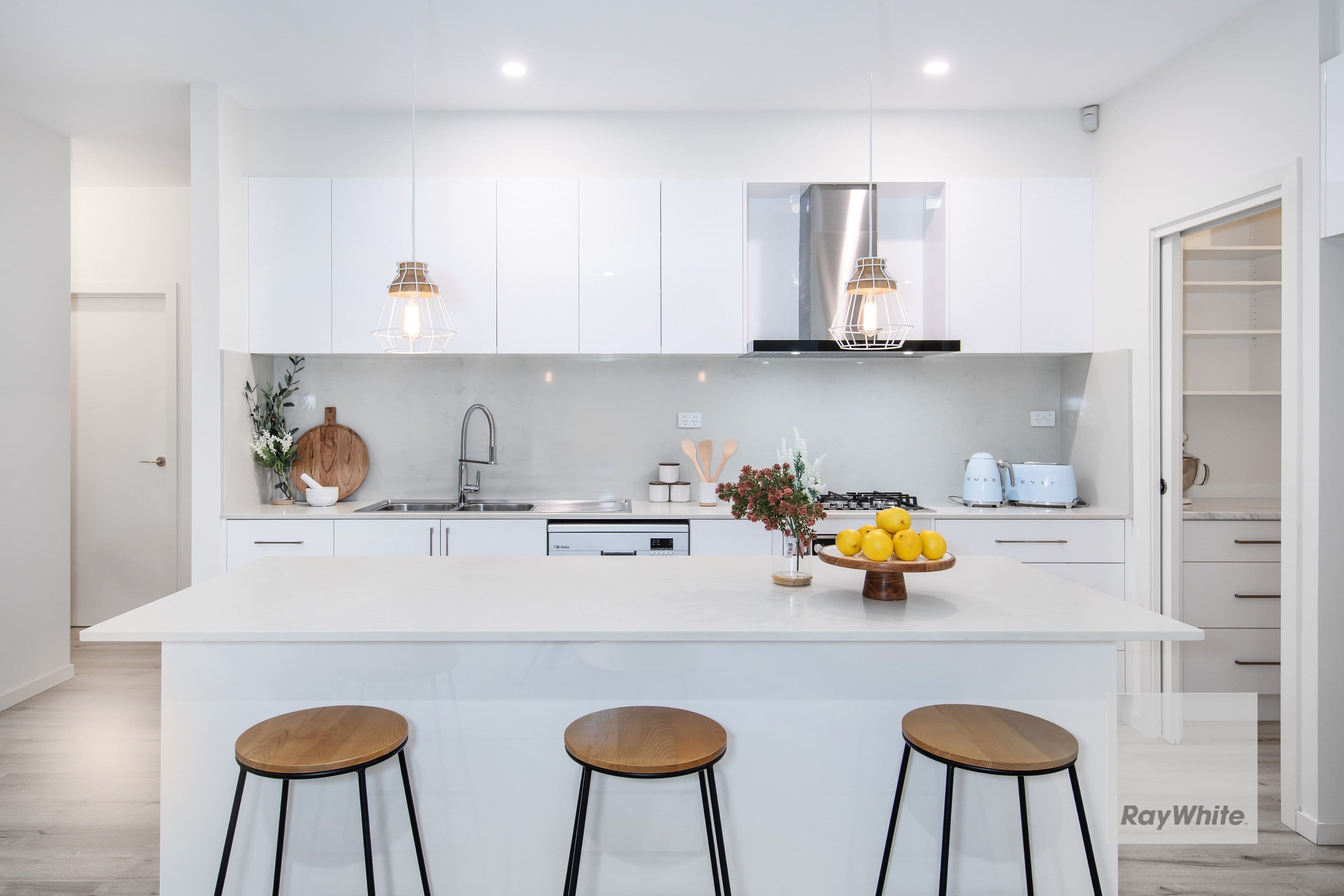 39 Higgins Street, FRASER RISE VIC 3336, Fraser Rise - Thumbnail 5