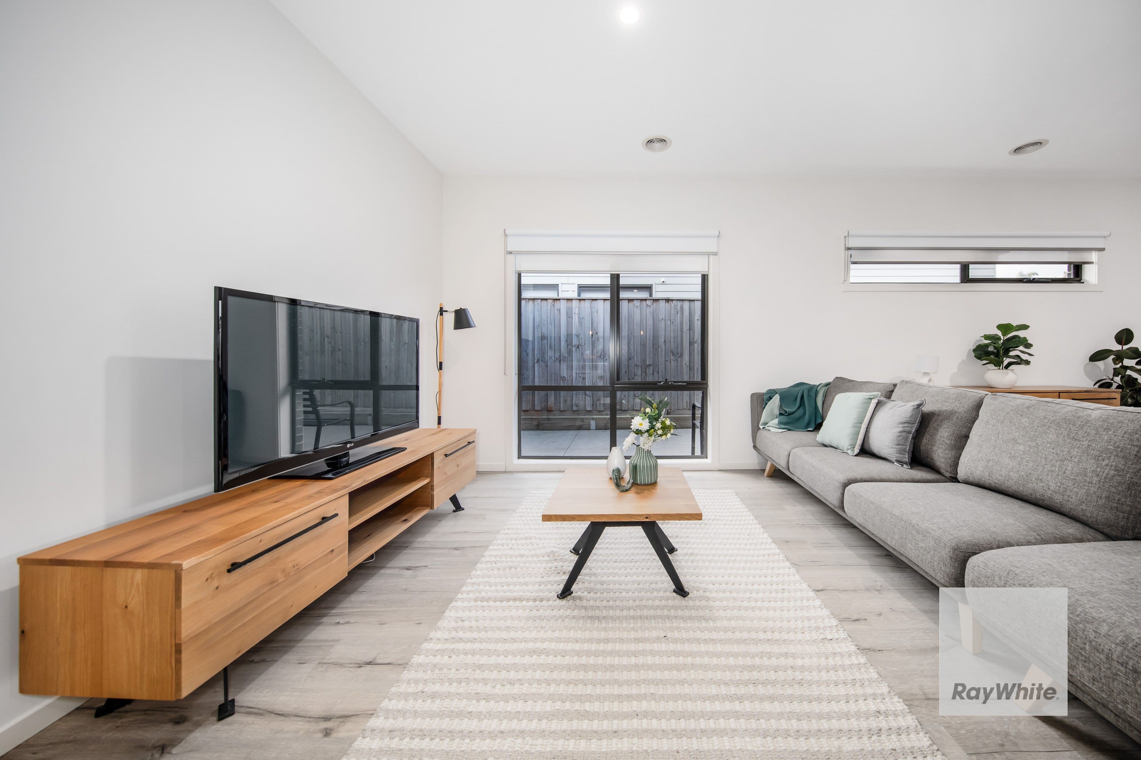39 Higgins Street, FRASER RISE VIC 3336, Fraser Rise - Thumbnail 7