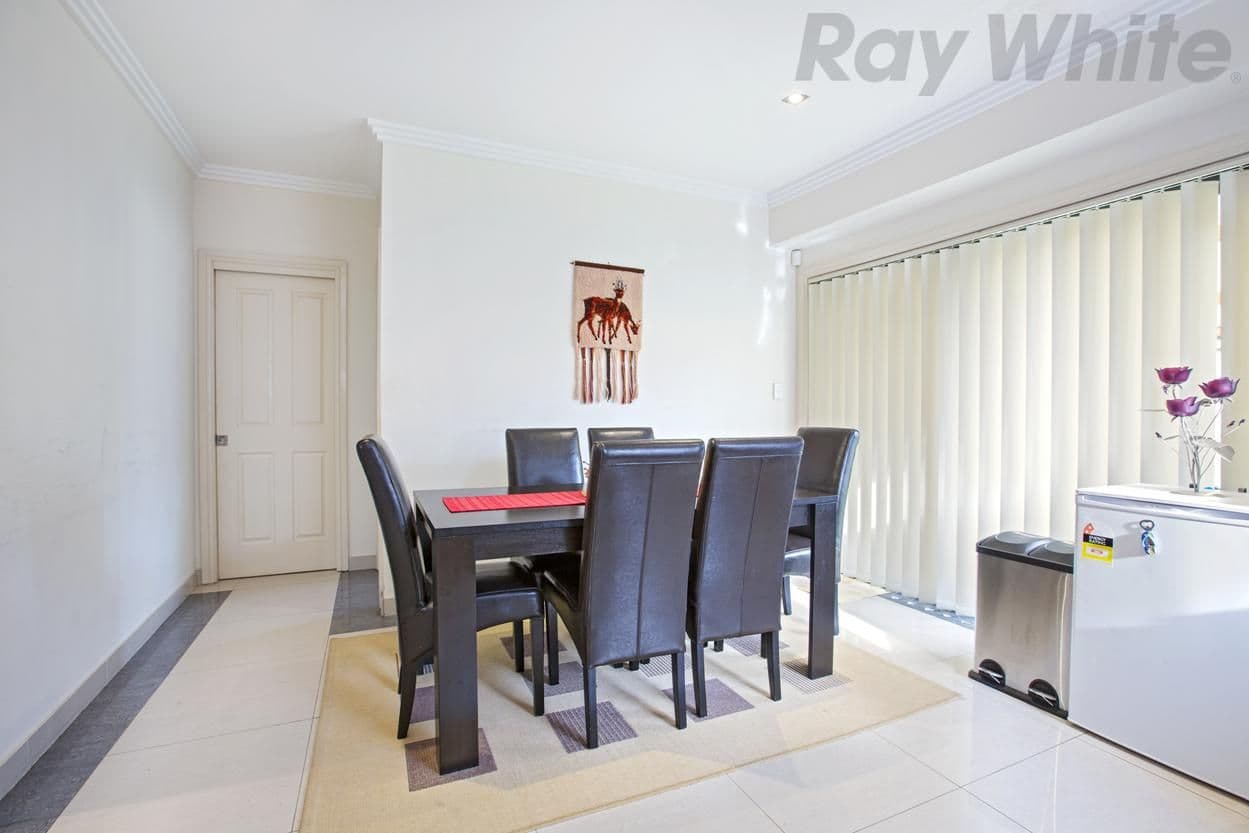 39 Mayberry Crescent, Liverpool NSW 2170, Liverpool - Thumbnail 3