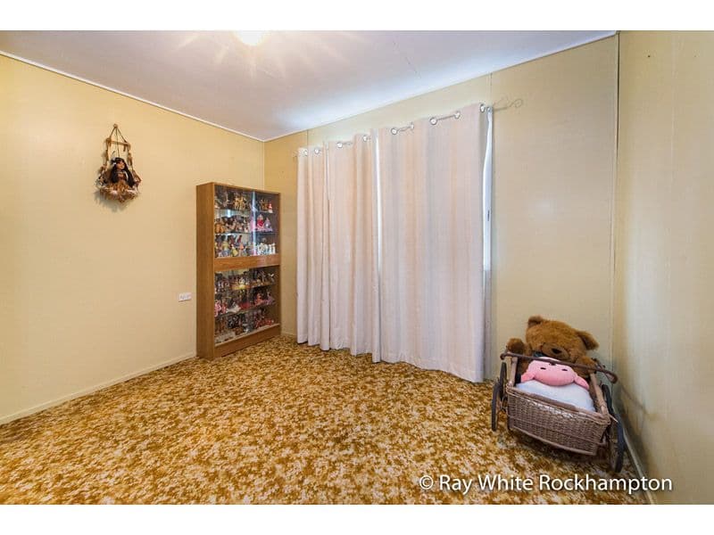 8 Snelling Street, Park Avenue QLD 4701, Park Avenue - Thumbnail 7