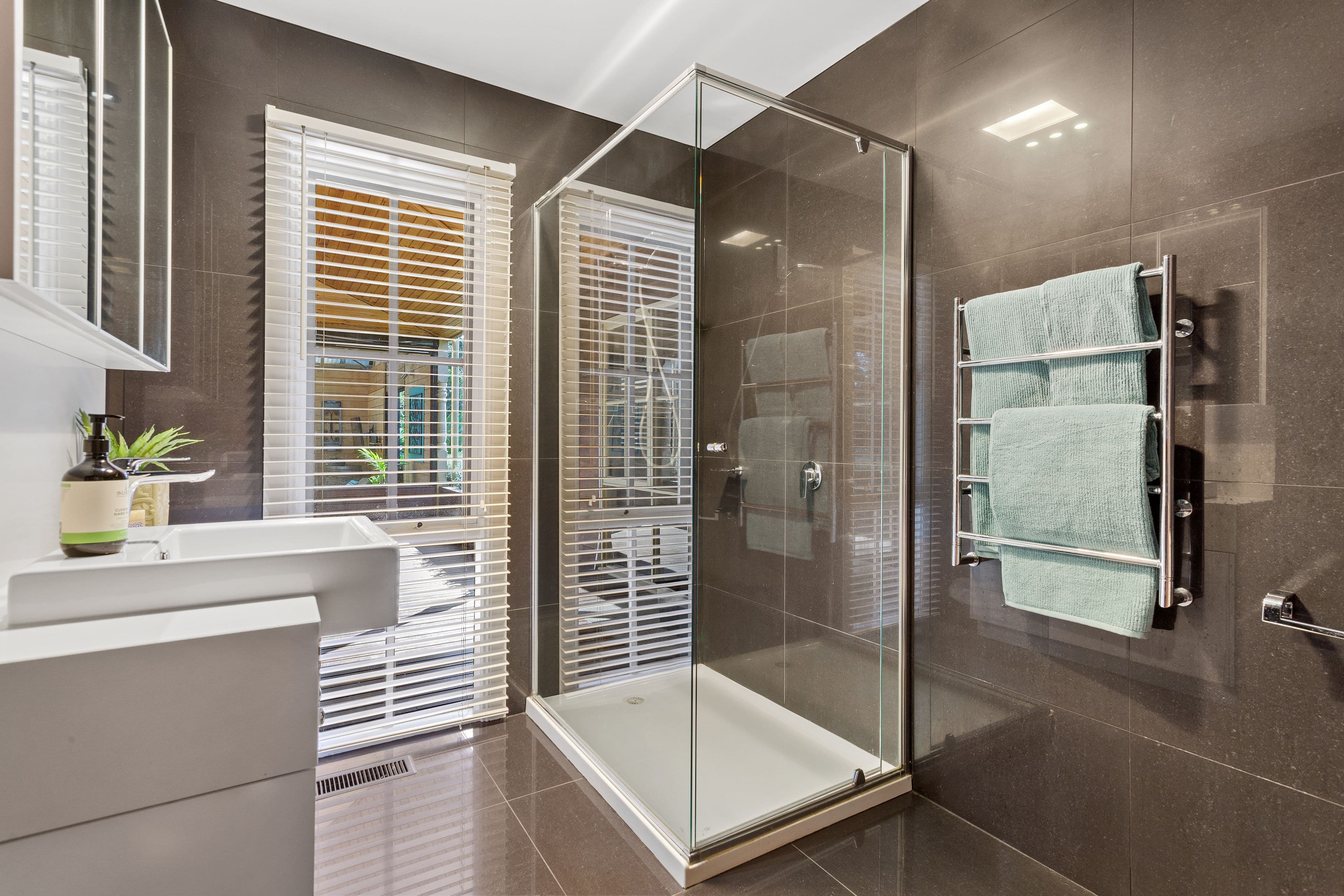 59 Donald Road, Langwarrin VIC 3910, Langwarrin - Thumbnail 4