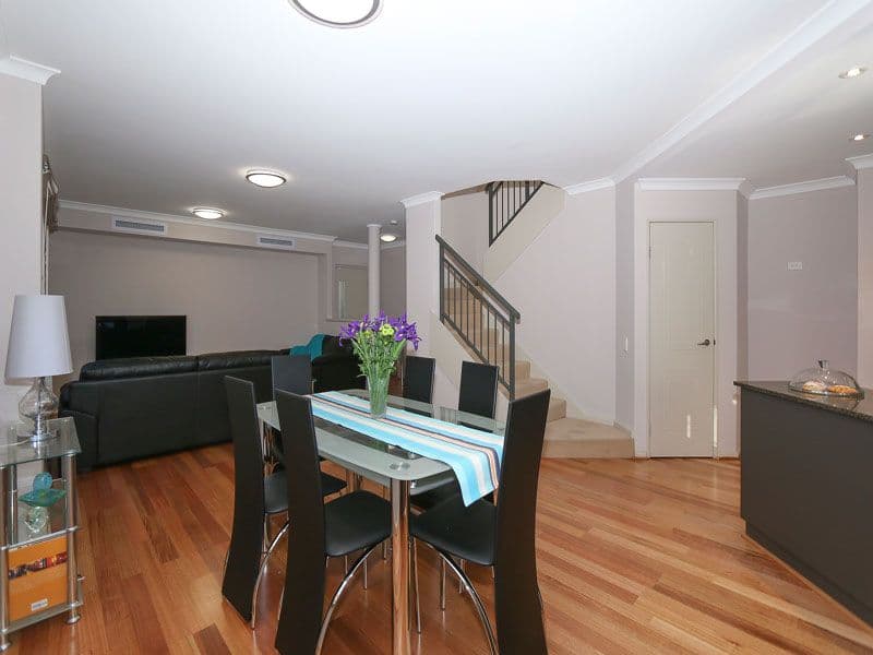 38 Comer Street, Como WA 6152, Como - Thumbnail 2