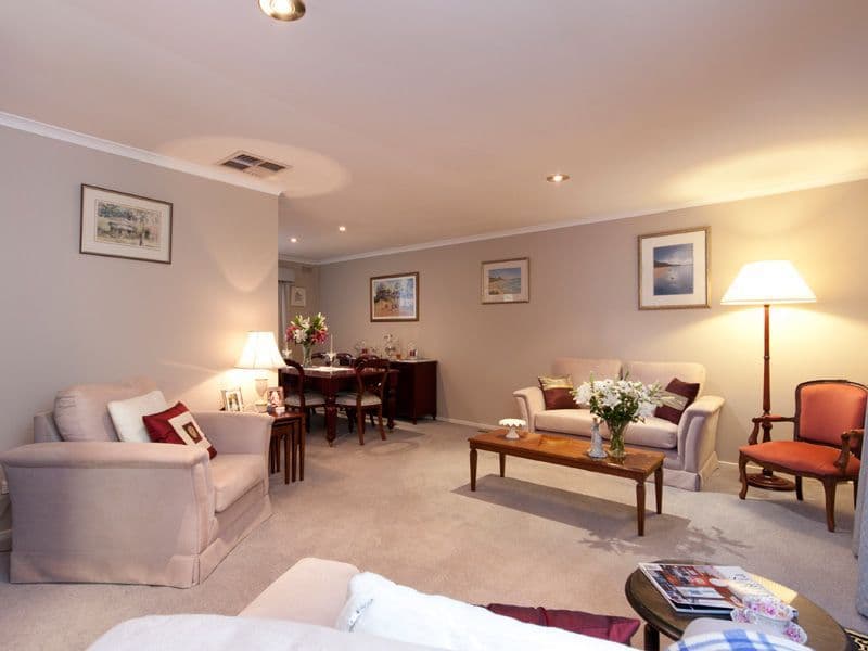 10 Willis Close, HAMPTON PARK VIC 3976, Hampton Park - Thumbnail 2
