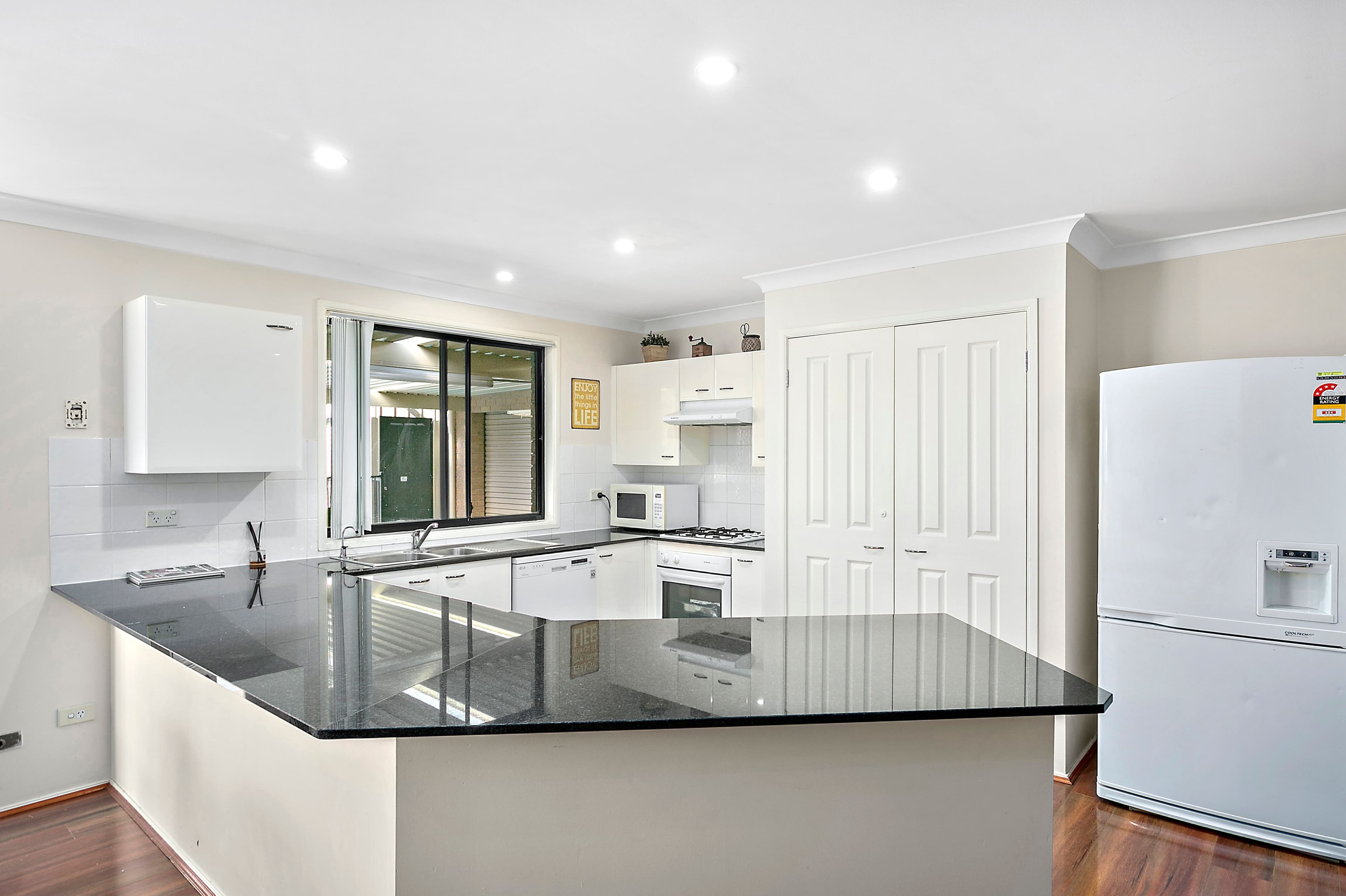 28 Chinchilla Way, Albion Park - Thumbnail 5