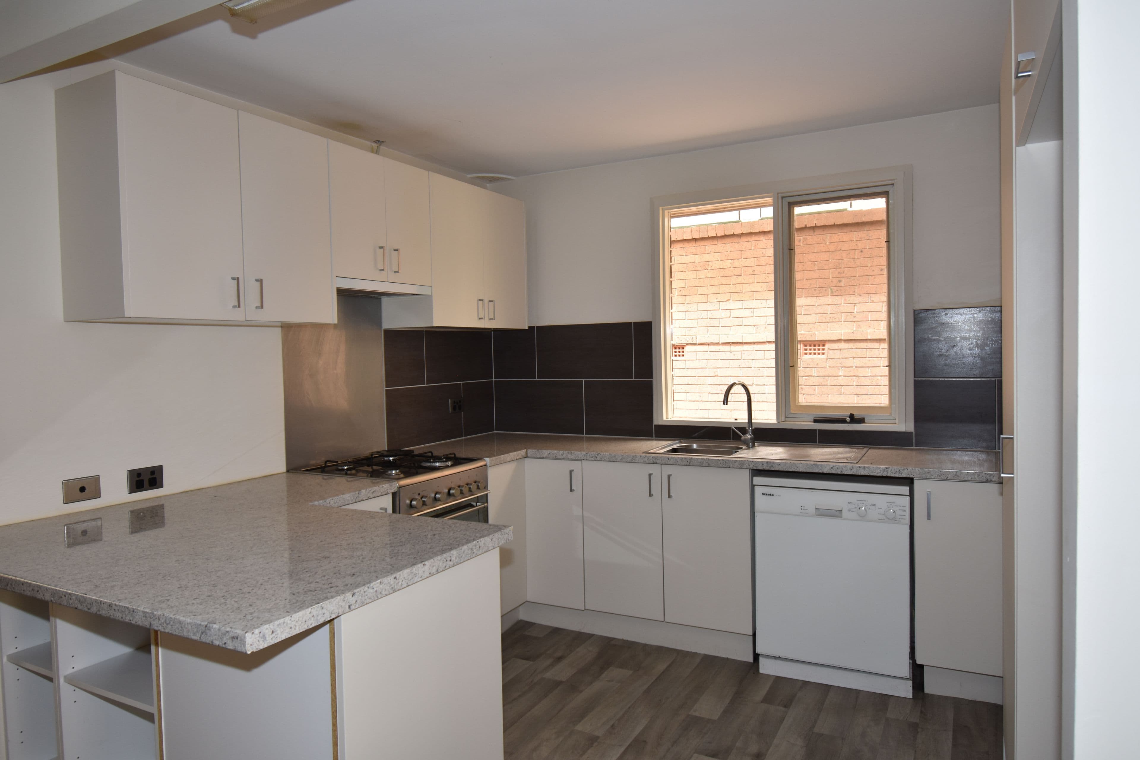 38 Hill Street, West Bathurst NSW 2795, West Bathurst - Thumbnail 2