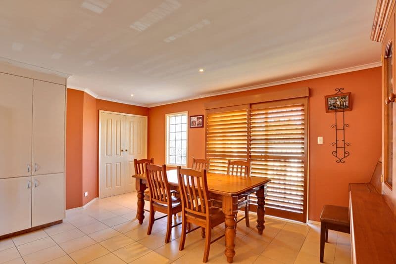 5 Marlowe Road, Bateau Bay NSW 2261, Bateau Bay - Thumbnail 5