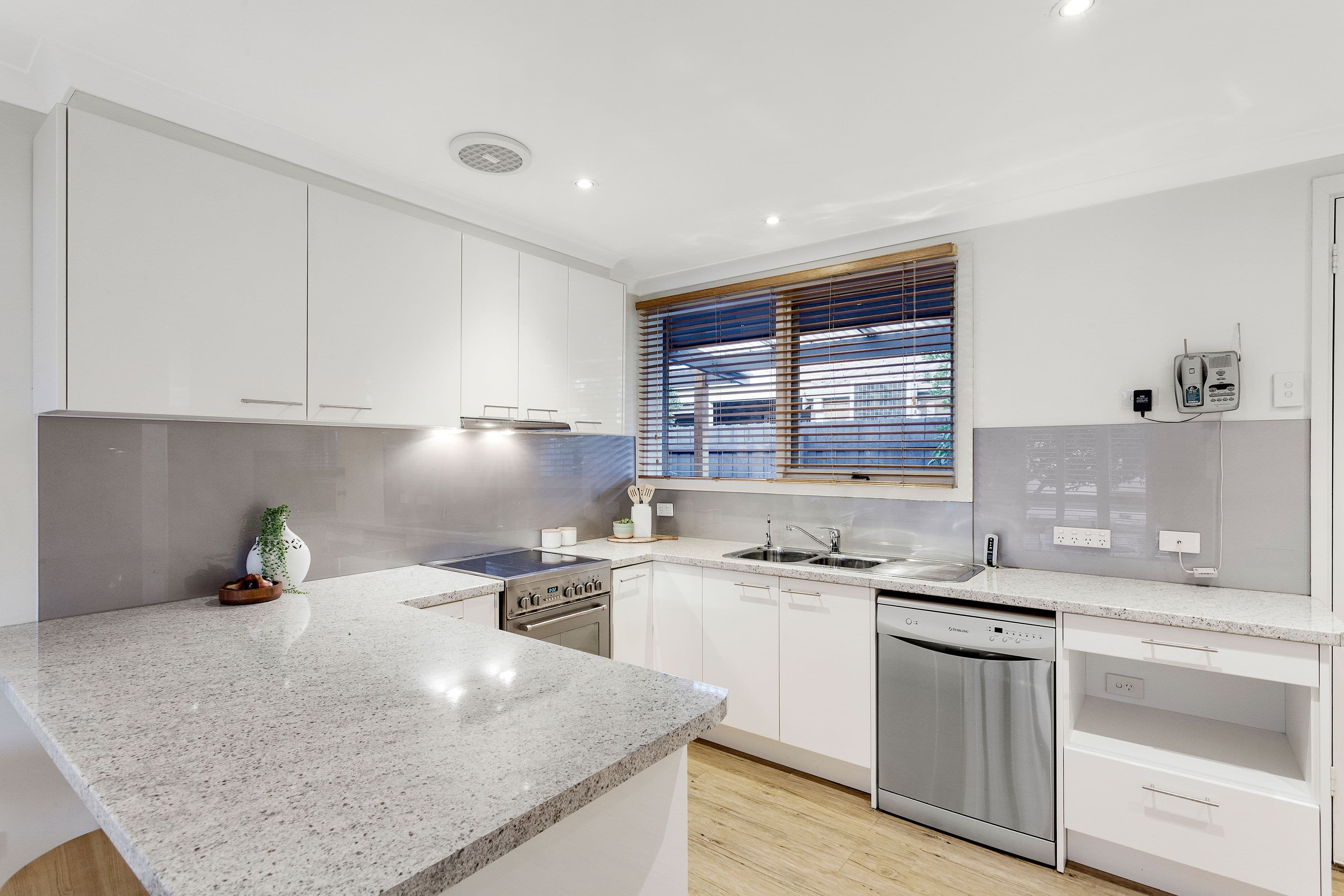 15 Moonya Road, Carnegie VIC 3163, Carnegie - Thumbnail 3