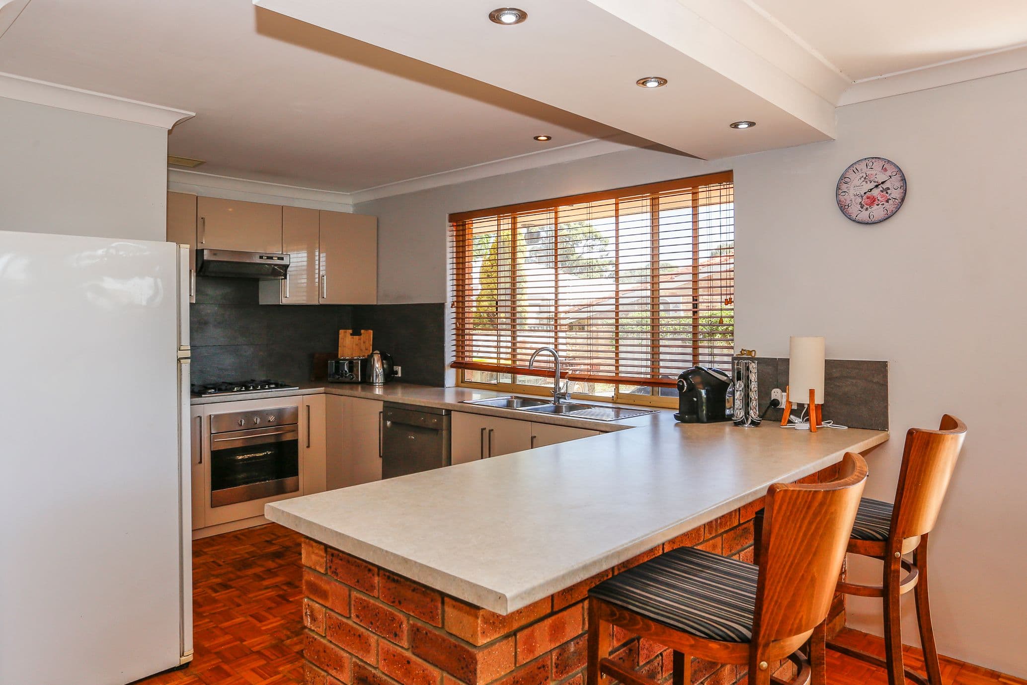 21 Hayfield Way, Duncraig WA 6023, Duncraig - Thumbnail 3