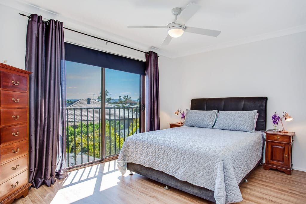 25 Sunbird Street, Burleigh Waters QLD 4220, Burleigh Waters - Thumbnail 7