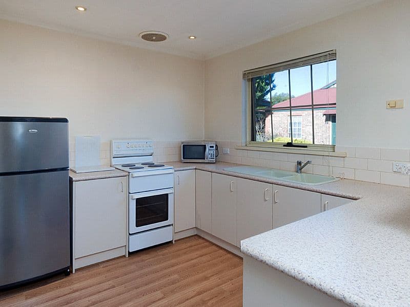 20 South Terrace, NAIRNE SA 5252, Nairne - Thumbnail 2