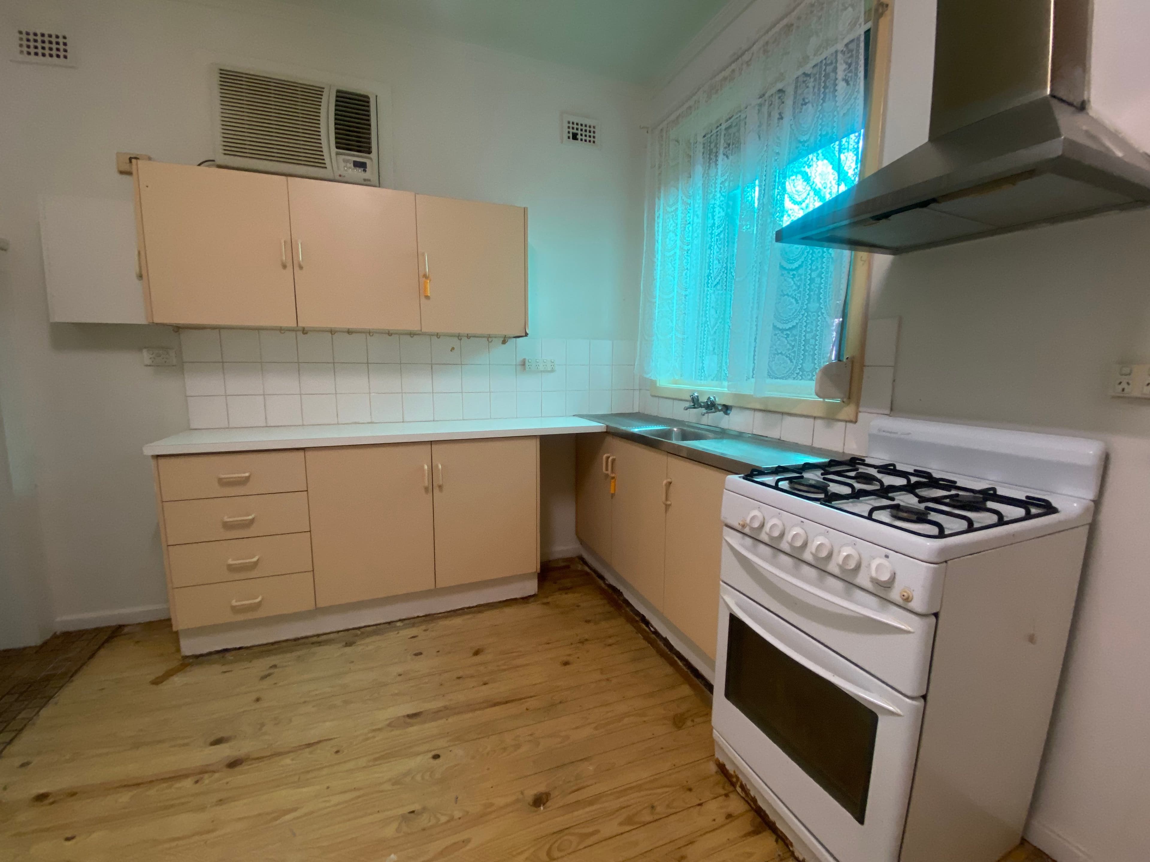 22 Fullerton Crescent, Port Augusta SA 5700, Port Augusta - Thumbnail 5