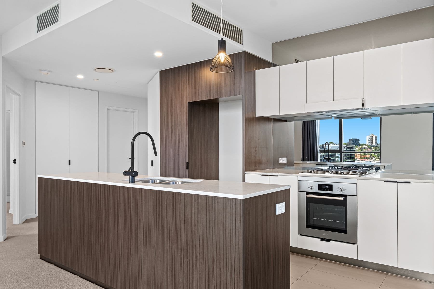 2 Edmondstone Street, South Brisbane QLD 4101, South Brisbane - Thumbnail 4