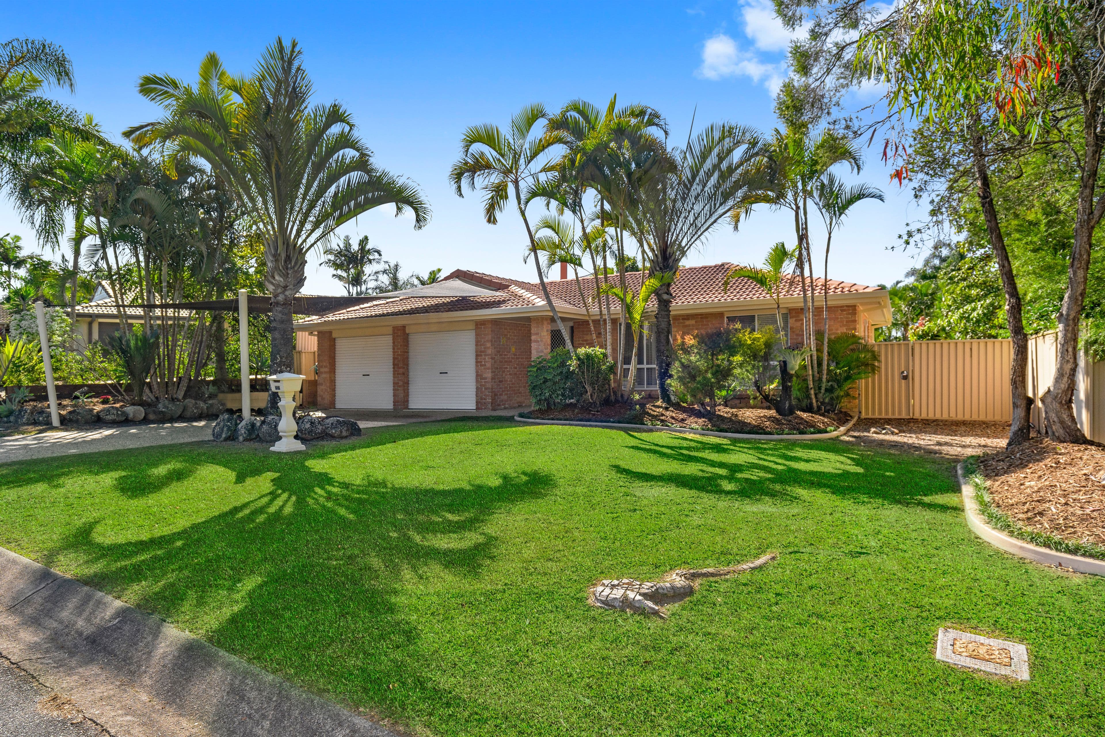 22 Bradstone Road, Carrara QLD 4211, Carrara - Thumbnail 4