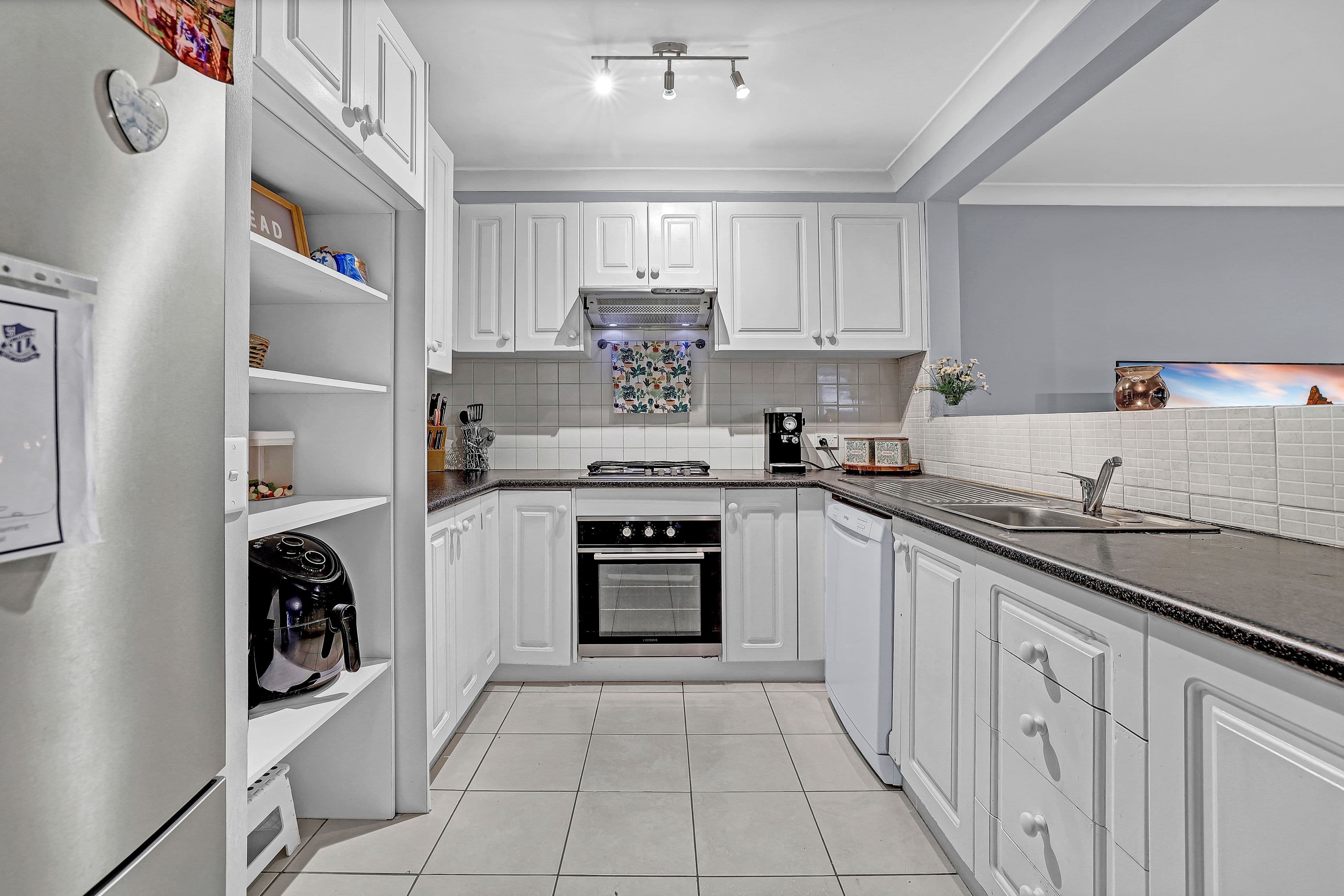 23 & 23A Oswald Crescent, Rosemeadow NSW 2560, Rosemeadow - Thumbnail 2